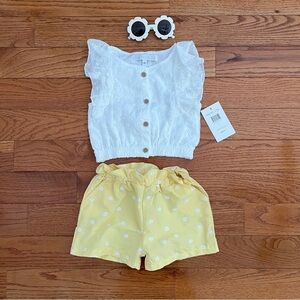 Rachel Zoe White Daisy-Shaped Matching Set with Sunglasses